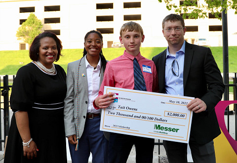 ACE Mentor Indiana 2022 Scholarship ACE Mentor check presentation in Indianapolis